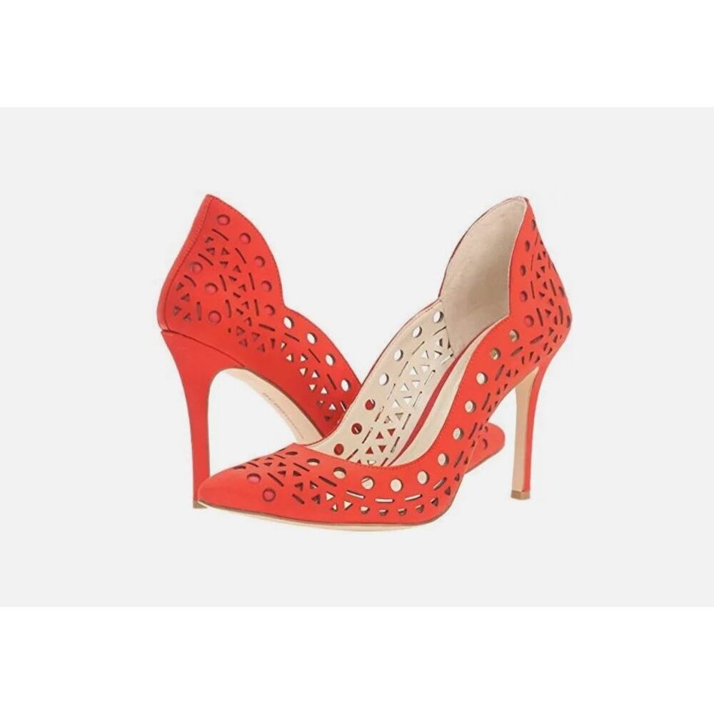 Almost new BCBG Generation Taleesa red nubuck leather pumps sz 8. Wore once